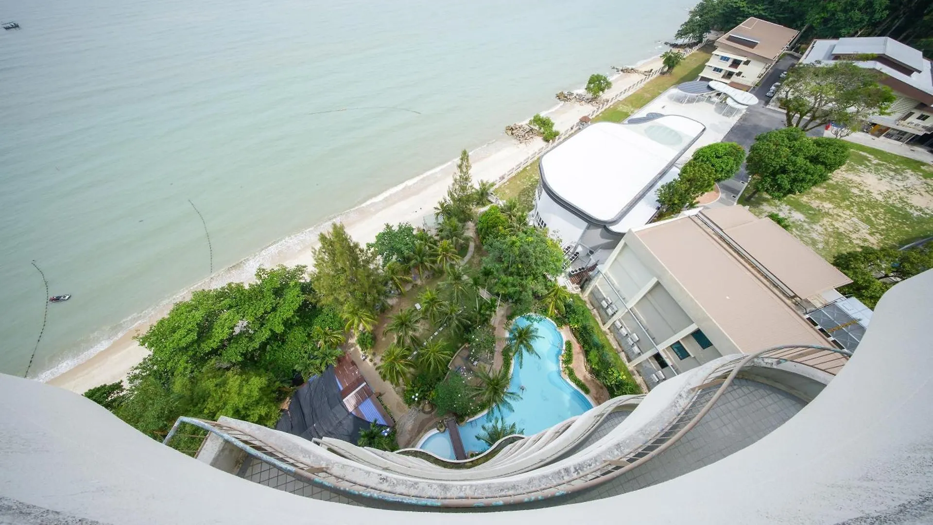 Rainbow Paradise Hotel With Beach At Tanjong Bungah Tanjung Bungah