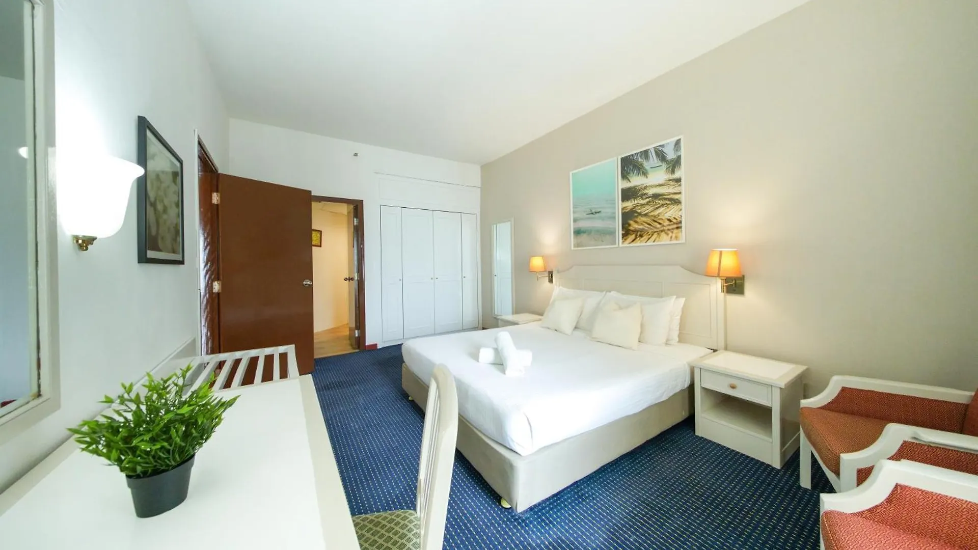 Rainbow Paradise Hotel With Beach At Tanjong Bungah Tanjung Bungah